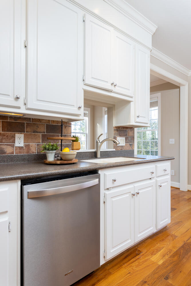 1504 Red Drum Road Mount Pleasant, SC 29466 - Photo 16 of 59 Kitchen