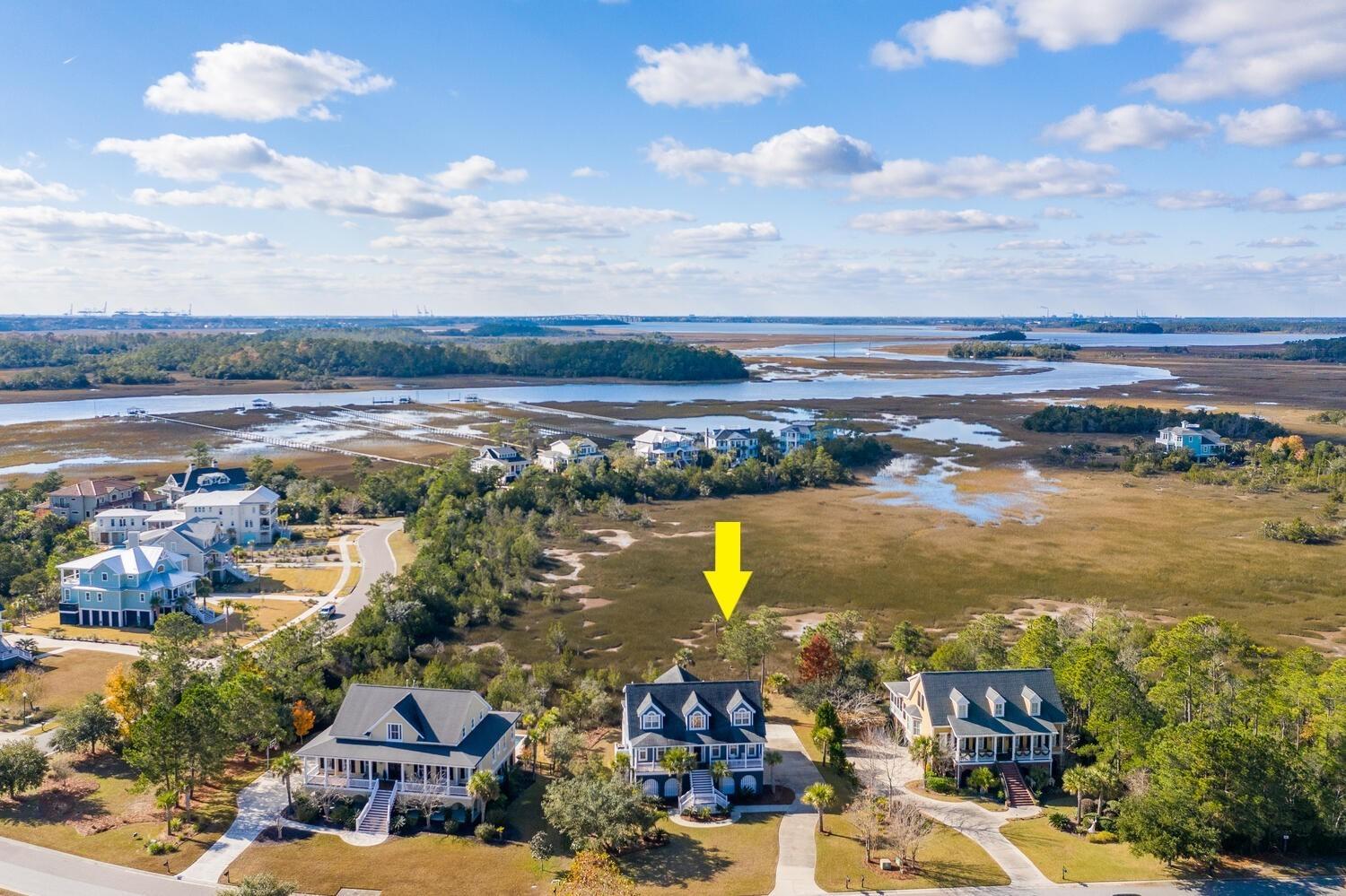 1504 Red Drum Road Mount Pleasant, SC 29466 - Photo 5 of 59 1504 Red Drum Rd Mount-large-063-005-Red