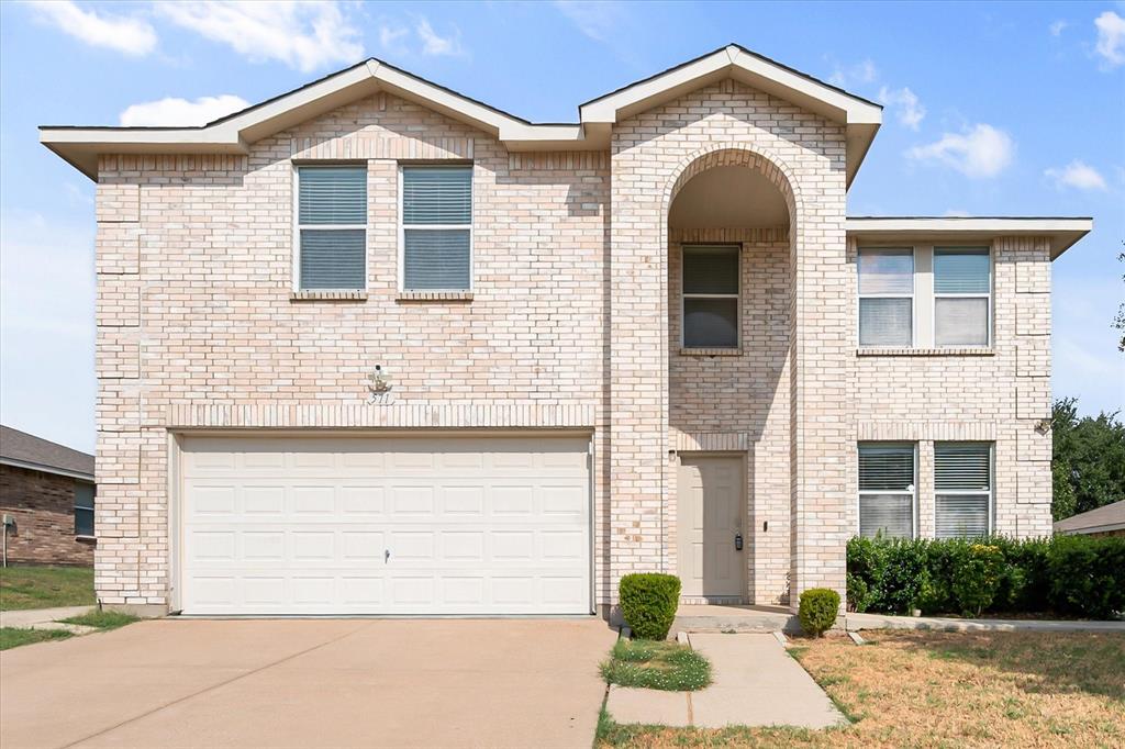 511 Travis Ranch Trail Arlington, TX 76002 - Photo 38 of 40 Gallery Image 38
