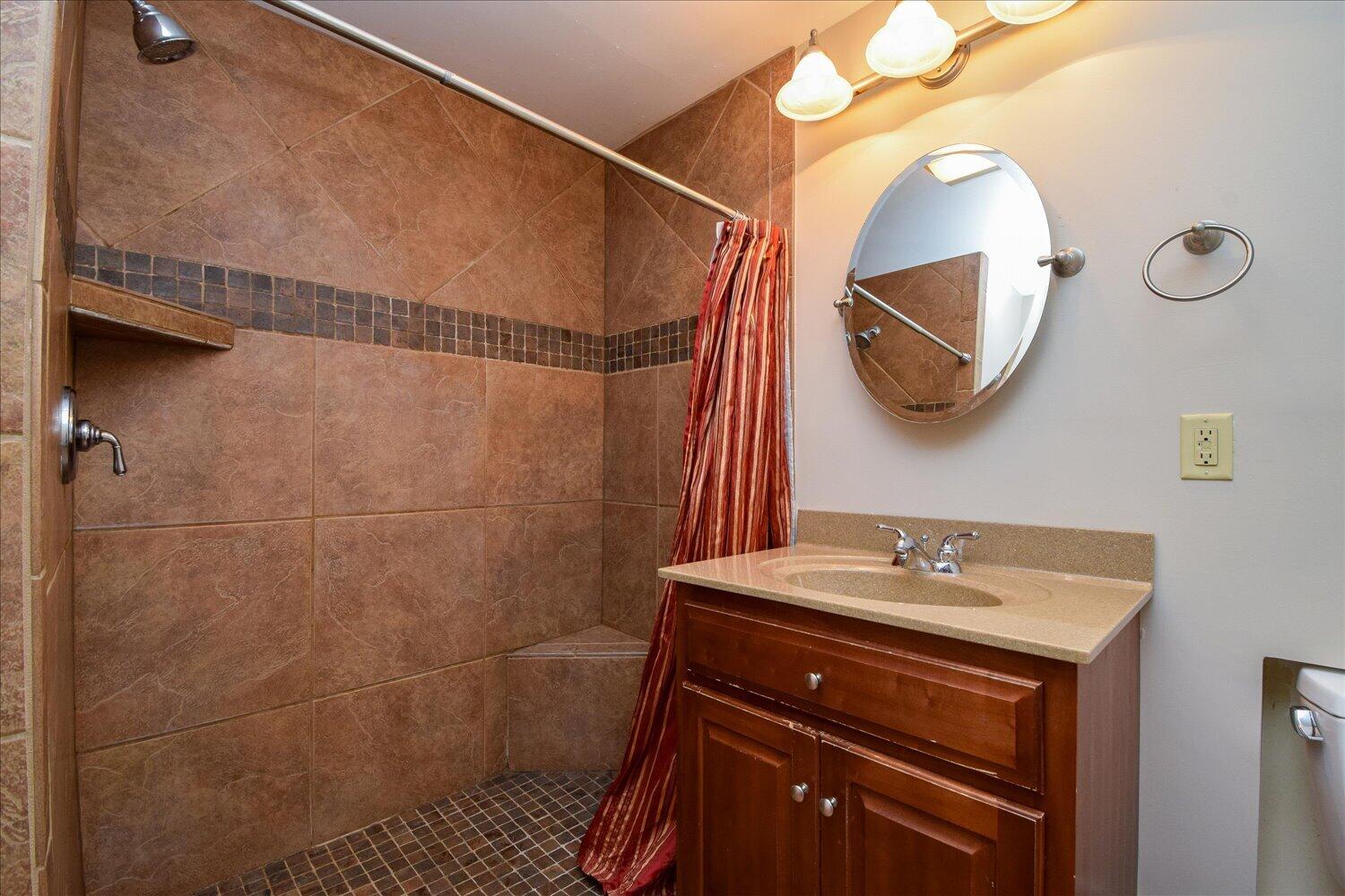 6141 Poage Valley Road Roanoke, VA 24018 - Photo 25 of 53 23-6141 Poage Valley-24