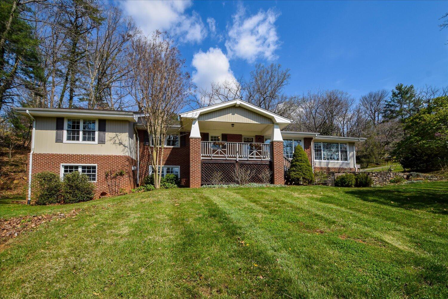 6141 Poage Valley Road Roanoke, VA 24018 - Photo 30 of 53 29-6141 Poage Valley-30