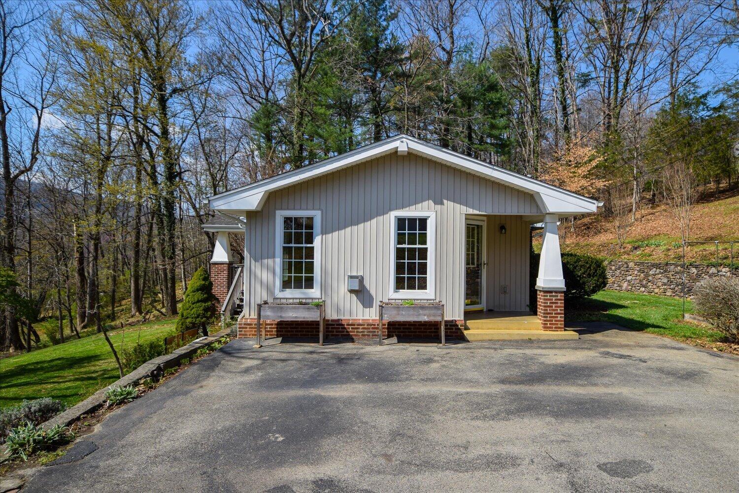 6141 Poage Valley Road Roanoke, VA 24018 - Photo 38 of 53 38-6141 Poage Valley-39