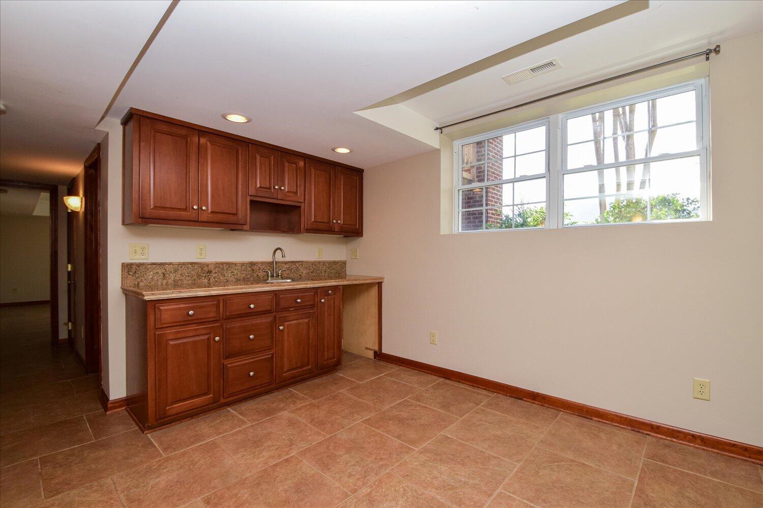 6141 Poage Valley Road Roanoke, VA 24018 - Photo 9 of 53 24-6141 Poage Valley-25