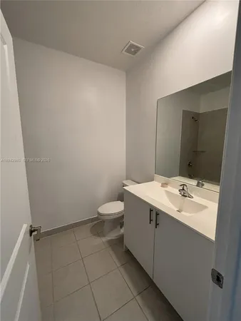 $3,000 | 13119 Southwest 232nd Street, Miami, FL 33170