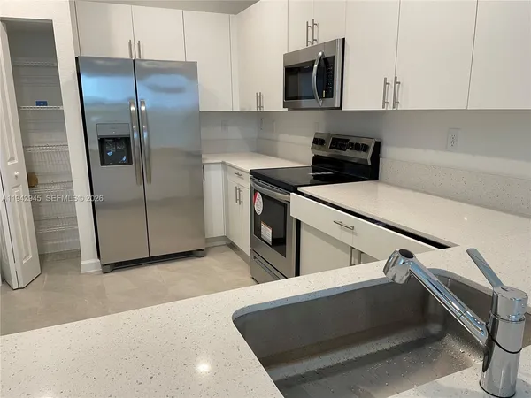 $3,000 | 13119 Southwest 232nd Street, Miami, FL 33170