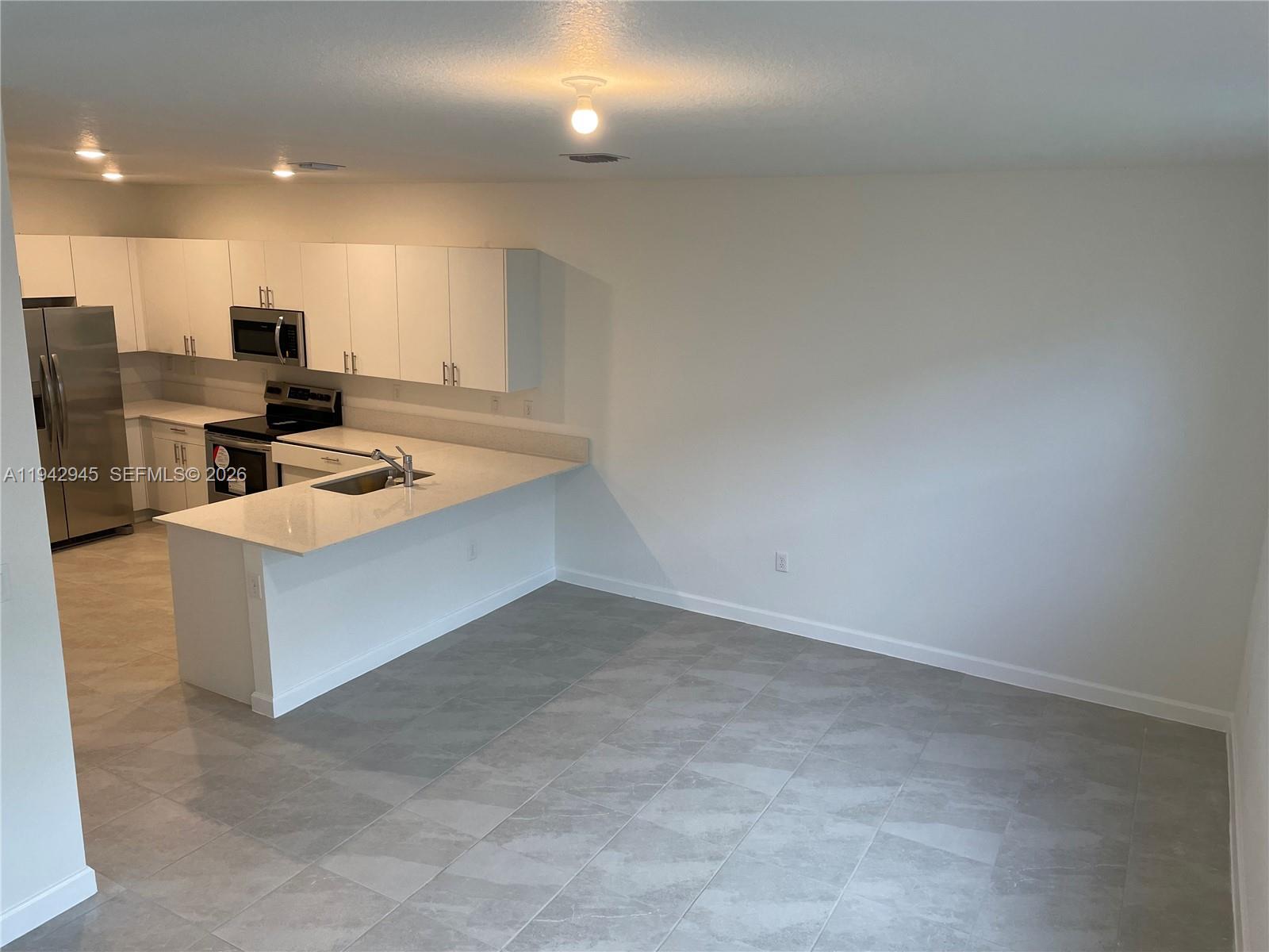 13119 Southwest 232nd Street Miami, FL 33170 - Photo 6 of 28