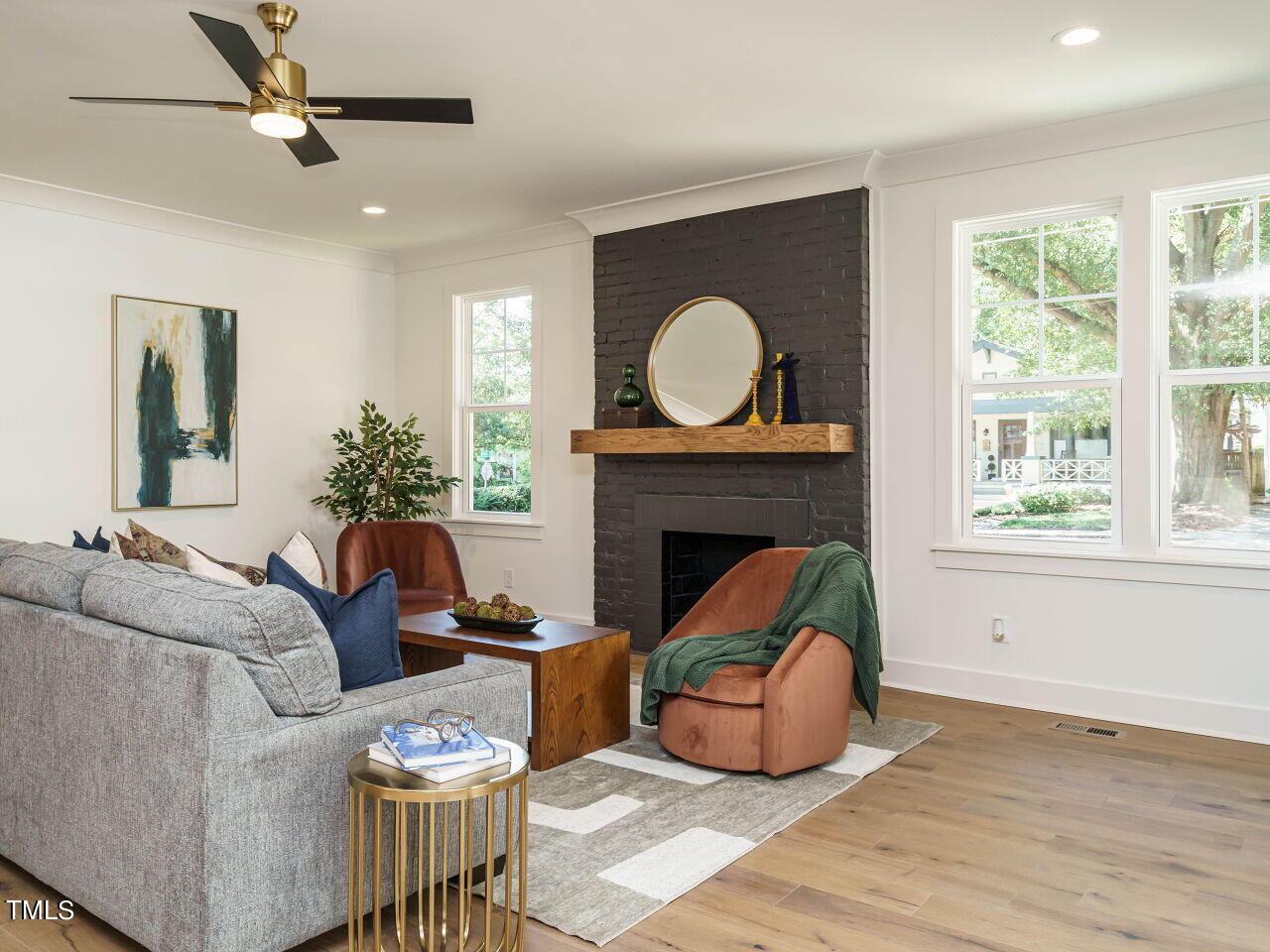 1804 Bickett Boulevard Raleigh, NC 27608 - Photo 10 of 56 Open Living Space