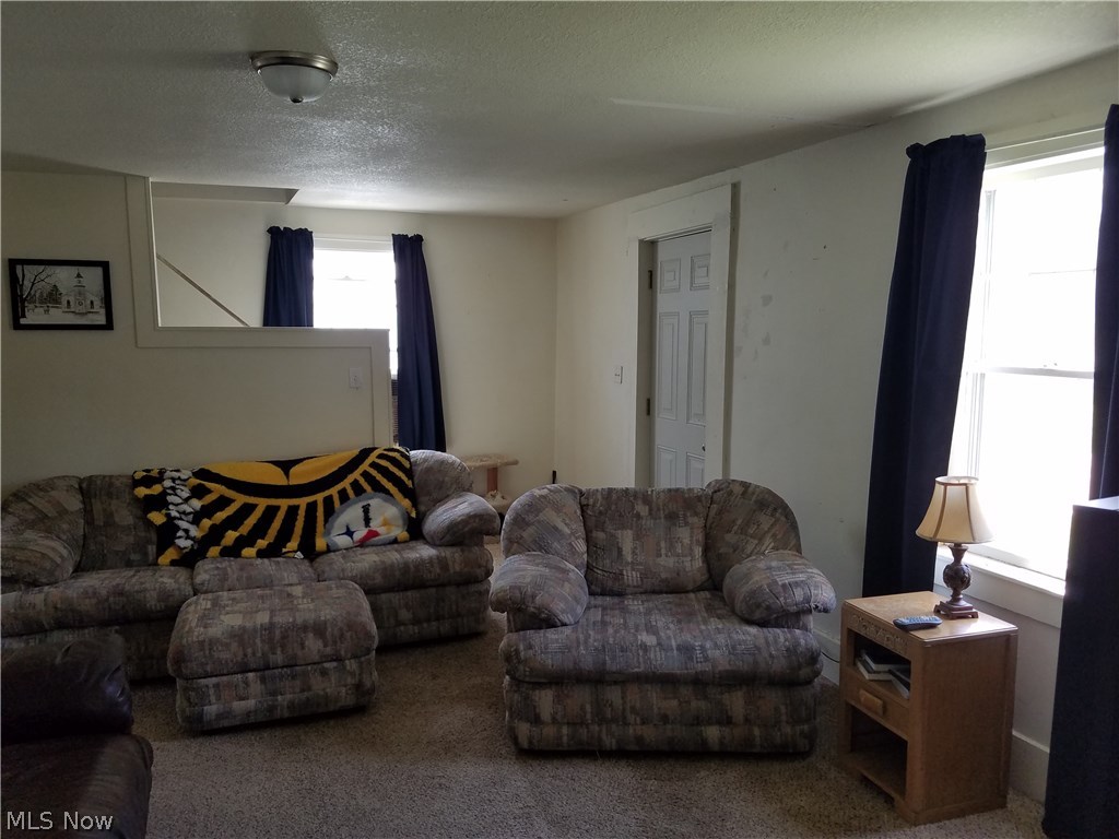 2395 Stillwagon Road Southeast Warren, OH 44484 - Photo 8 of 30 Gallery Image 8