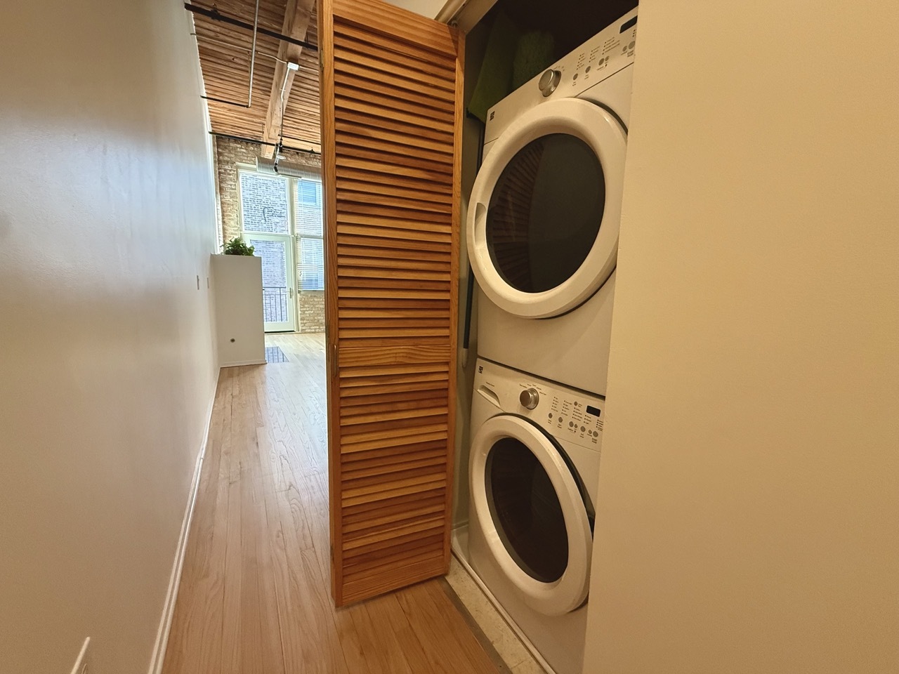 1500 West Monroe Street, Unit 605 Chicago, IL 60607 - Photo 18 of 19