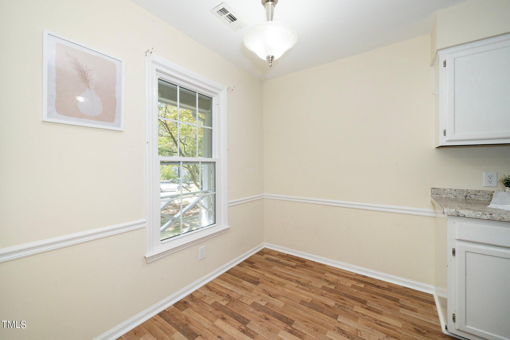 6-web-or-mls-118 Wythe (2 of 28)