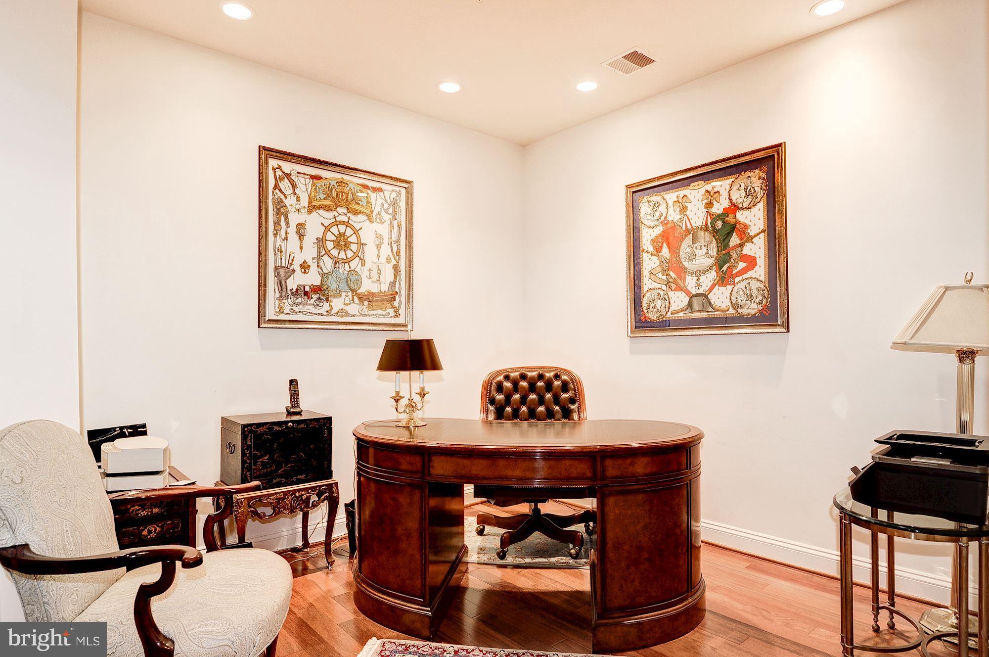 1781 Chain Bridge Road, Unit 308 McLean, VA 22102 - Photo 1 of 30 Interior (General)