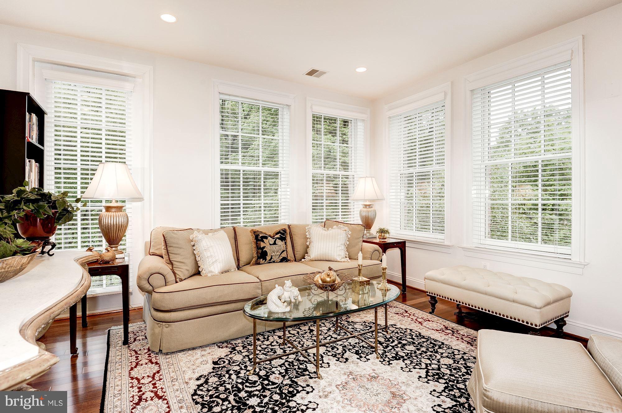 1781 Chain Bridge Road, Unit 308 McLean, VA 22102 - Photo 14 of 30 Family Room
