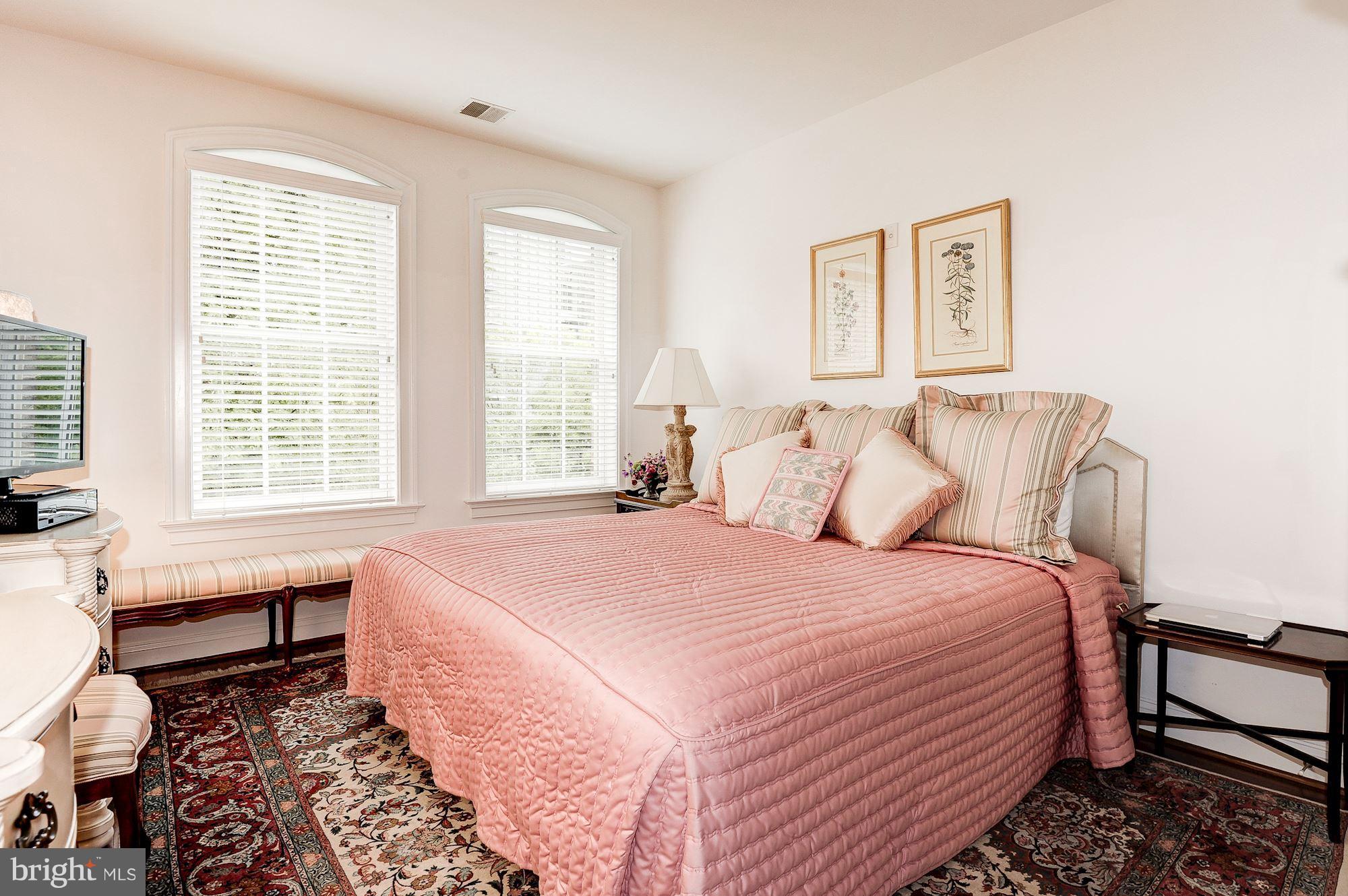 1781 Chain Bridge Road, Unit 308 McLean, VA 22102 - Photo 17 of 30 Bedroom