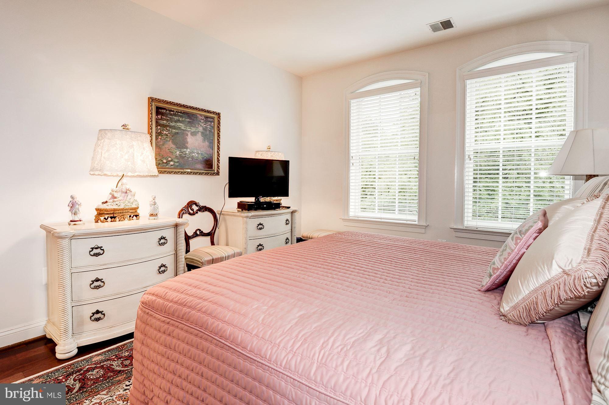 1781 Chain Bridge Road, Unit 308 McLean, VA 22102 - Photo 18 of 30 Bedroom