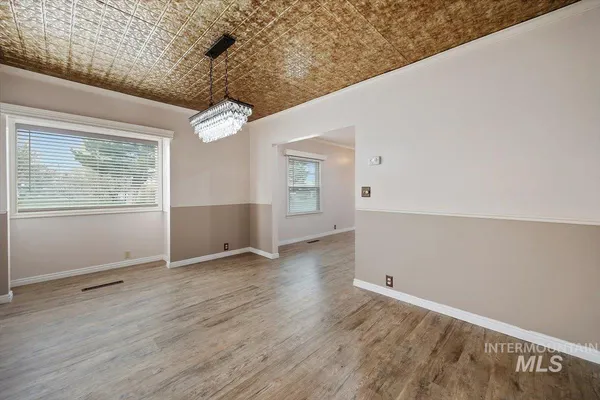 $418,500 | 1021 I Street, Rupert, ID 83350