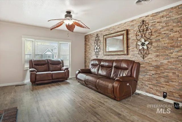 $418,500 | 1021 I Street, Rupert, ID 83350