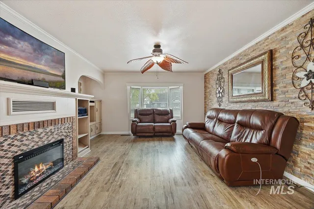 $418,500 | 1021 I Street, Rupert, ID 83350