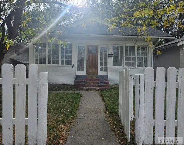 $250,000 | 841 South 4th Avenue, Pocatello, ID 83201