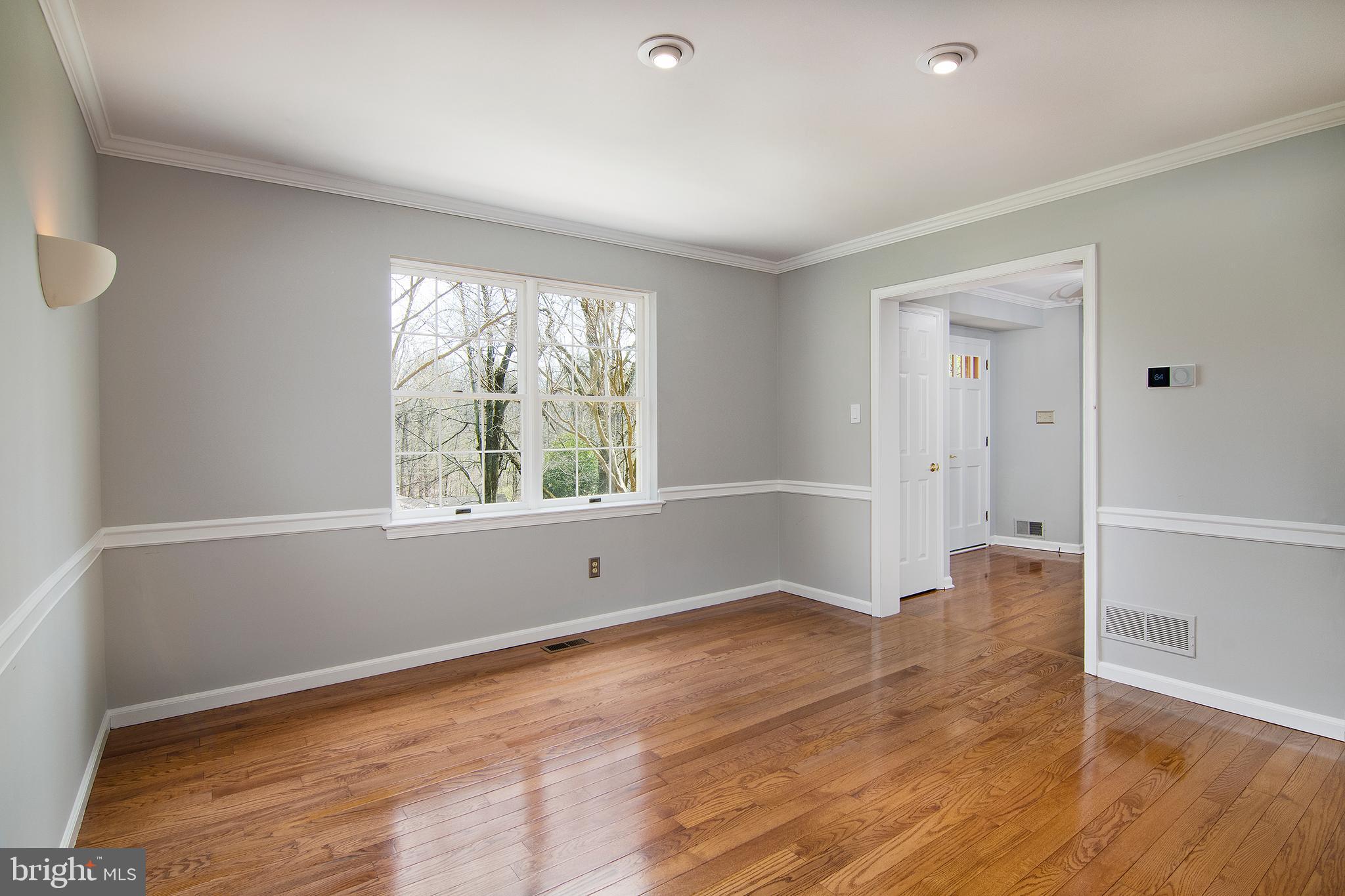 1060 Beaumont Road Berwyn, PA 19312 - Photo 14 of 37 Dining Room