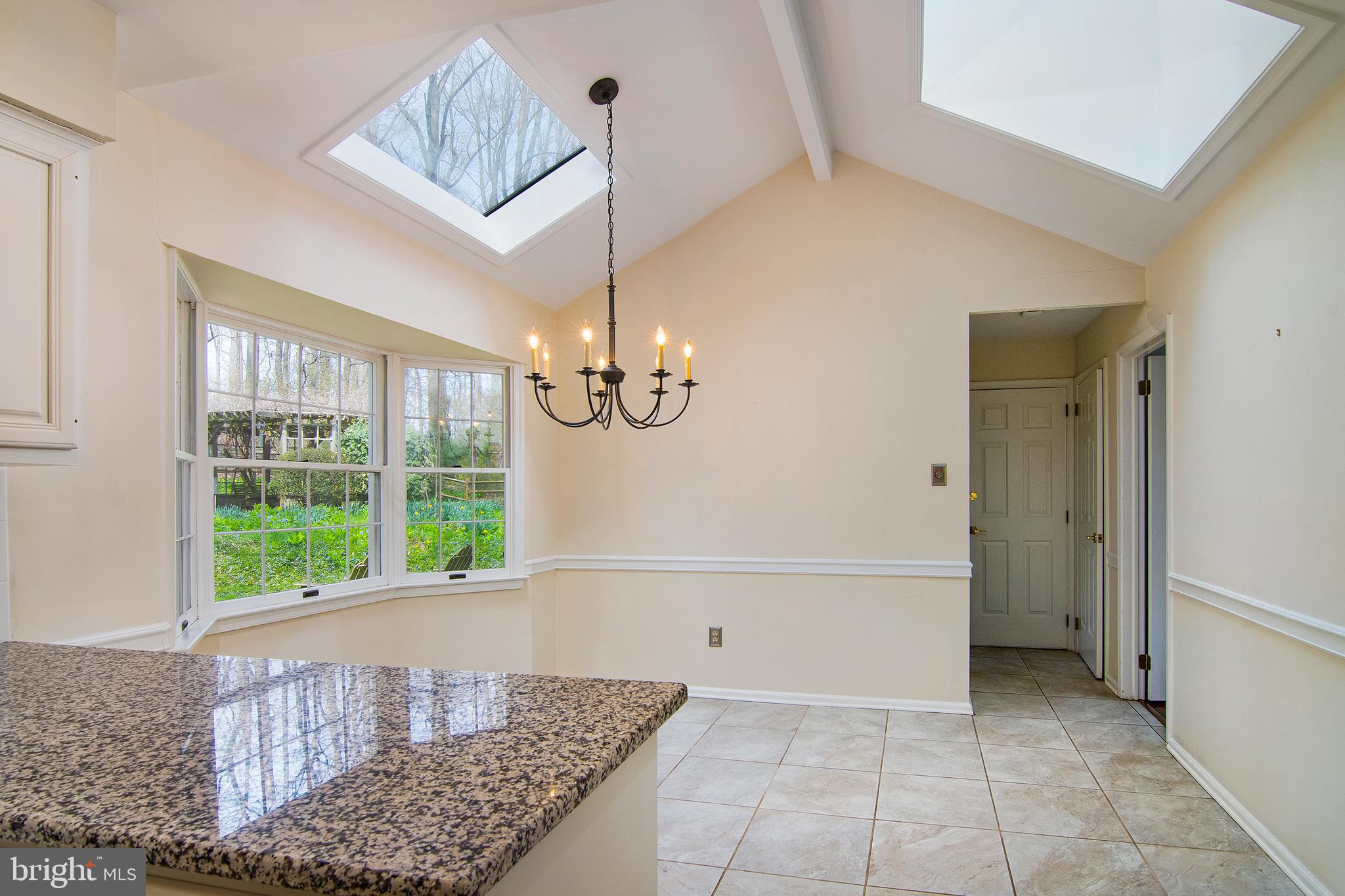 1060 Beaumont Road Berwyn, PA 19312 - Photo 9 of 37 Breakfast Room