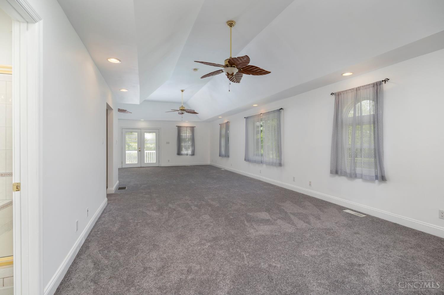 1663 Ireland Road Wilmington, OH 45177 - Photo 47 of 98 Gallery Image 47