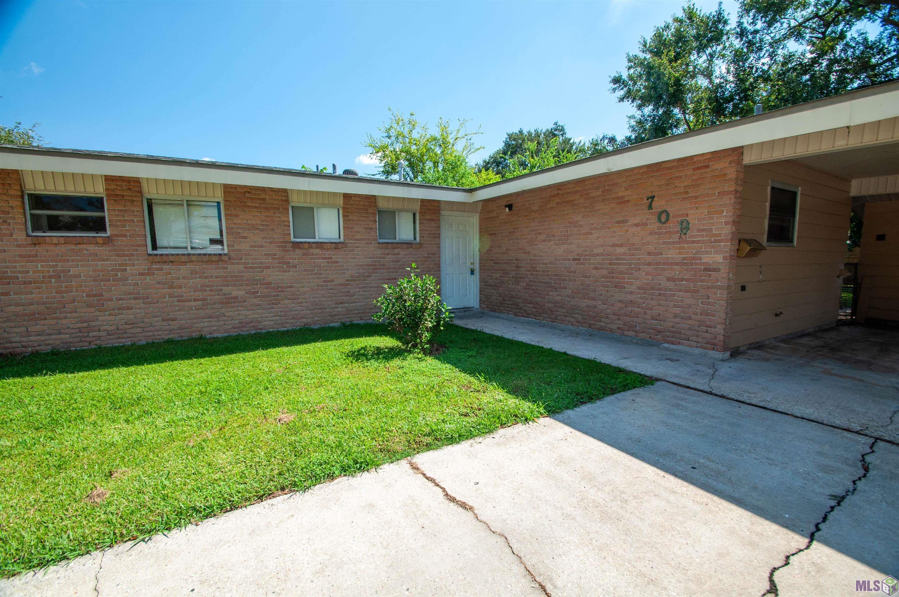 709 Roder Street Berwick, LA 70342 - Photo 3 of 25 Gallery Image 3