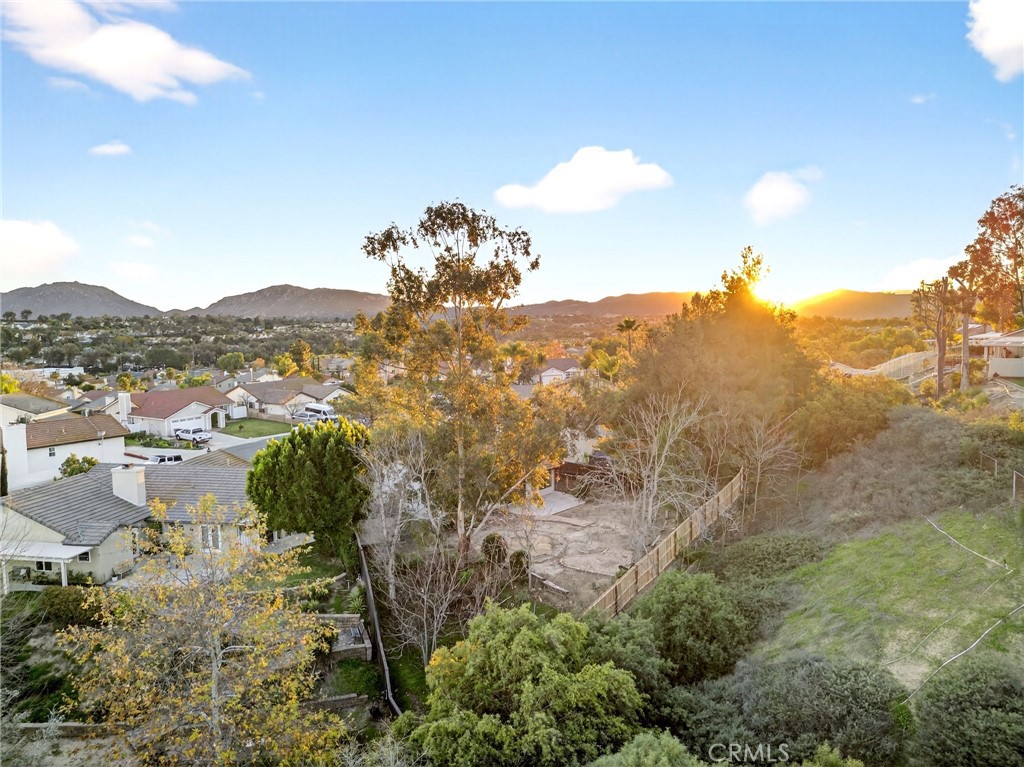 32042 Merlot Court Temecula, CA 92591 - Photo 43 of 46 a view of a city