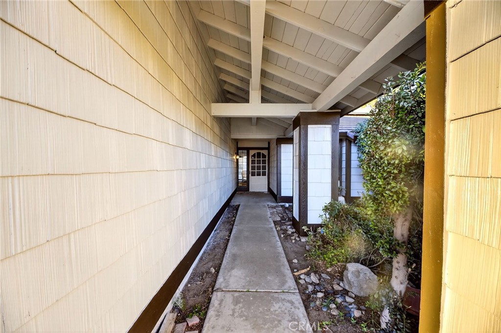 32042 Merlot Court Temecula, CA 92591 - Photo 7 of 46