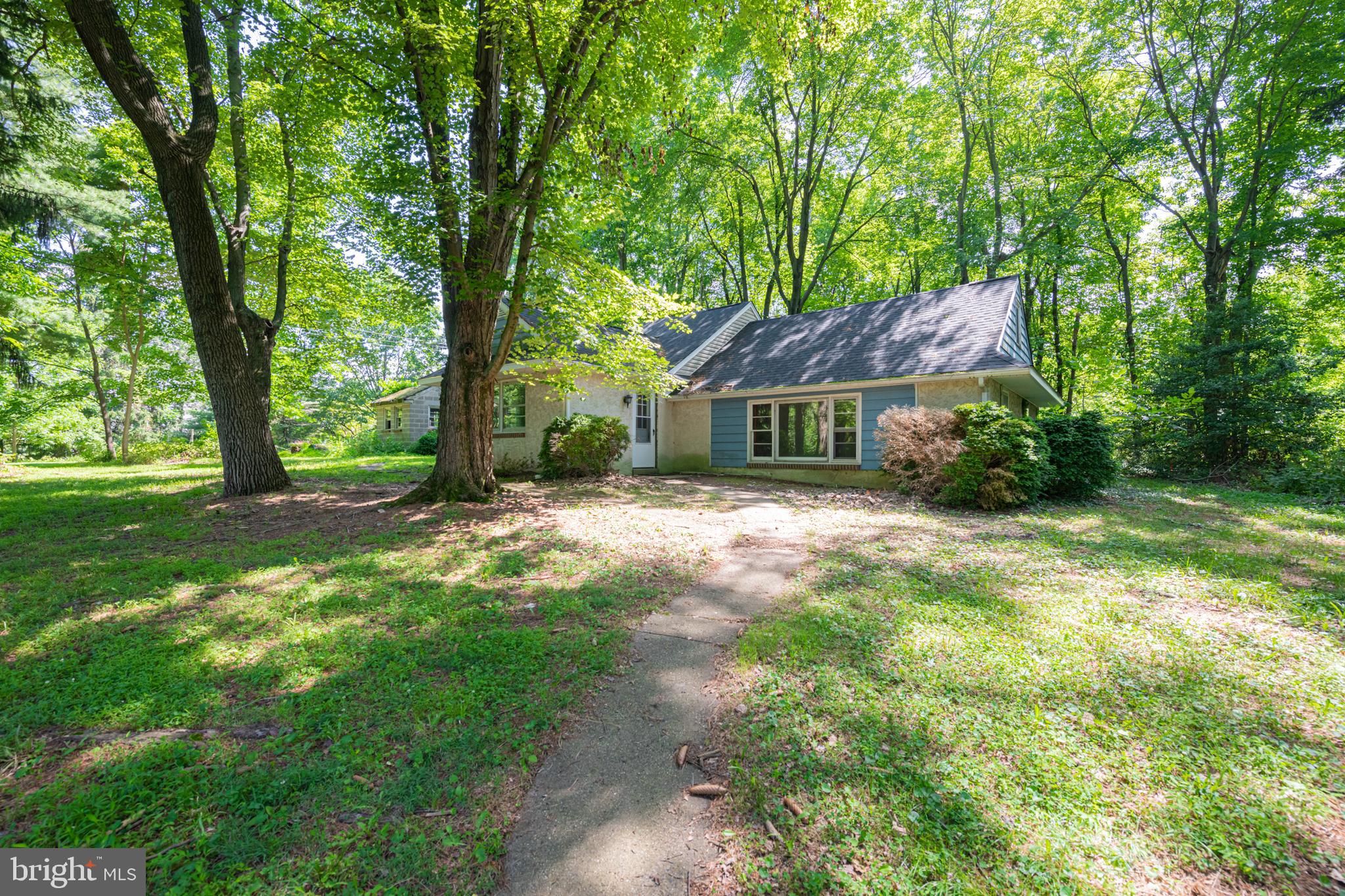 437 Pawlings Road, Phoenixville, PA 19460 Compass