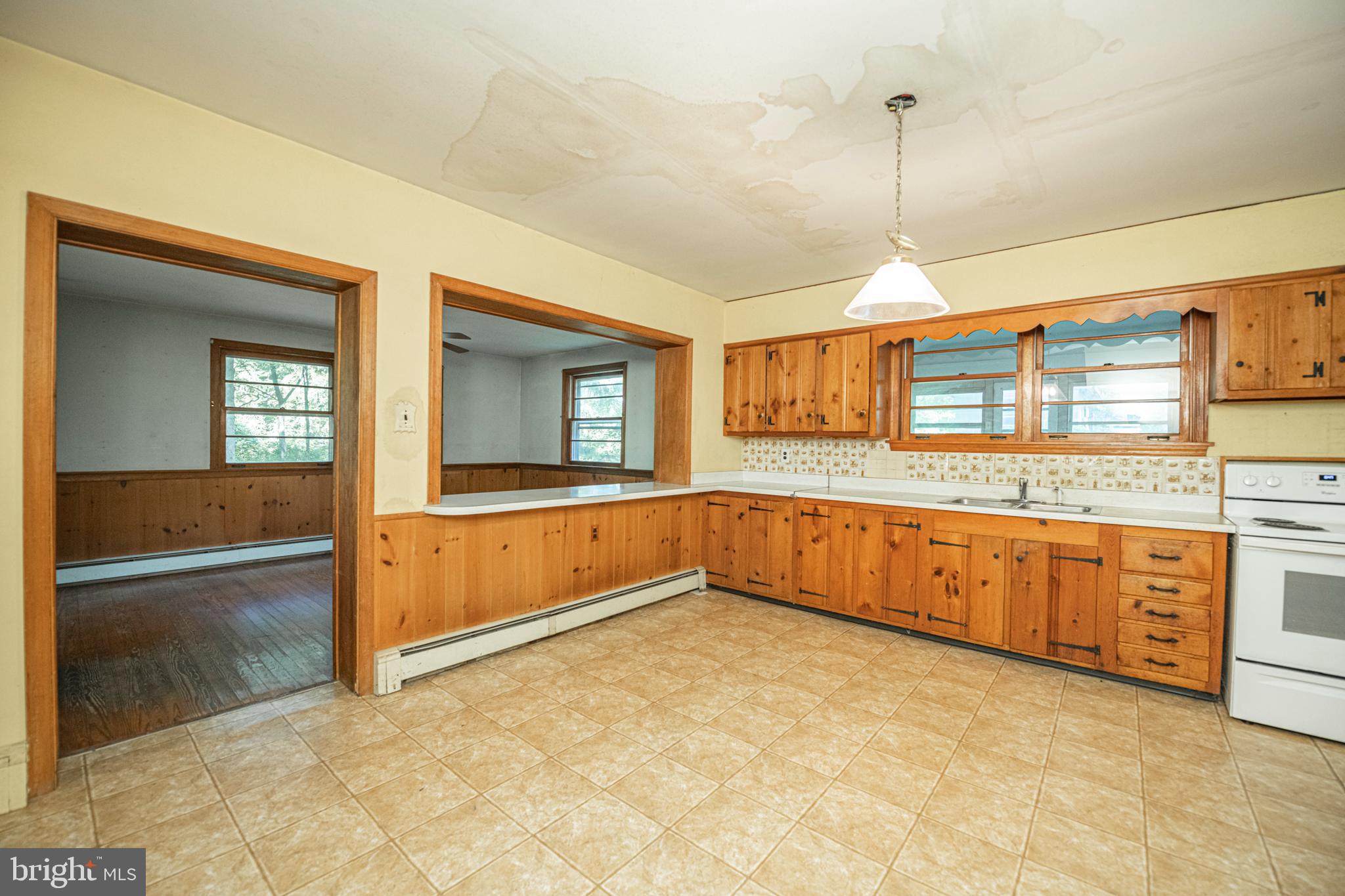 437 Pawlings Road Phoenixville, PA 19460 - Photo 17 of 58 Kitchen Looking into Dining Room