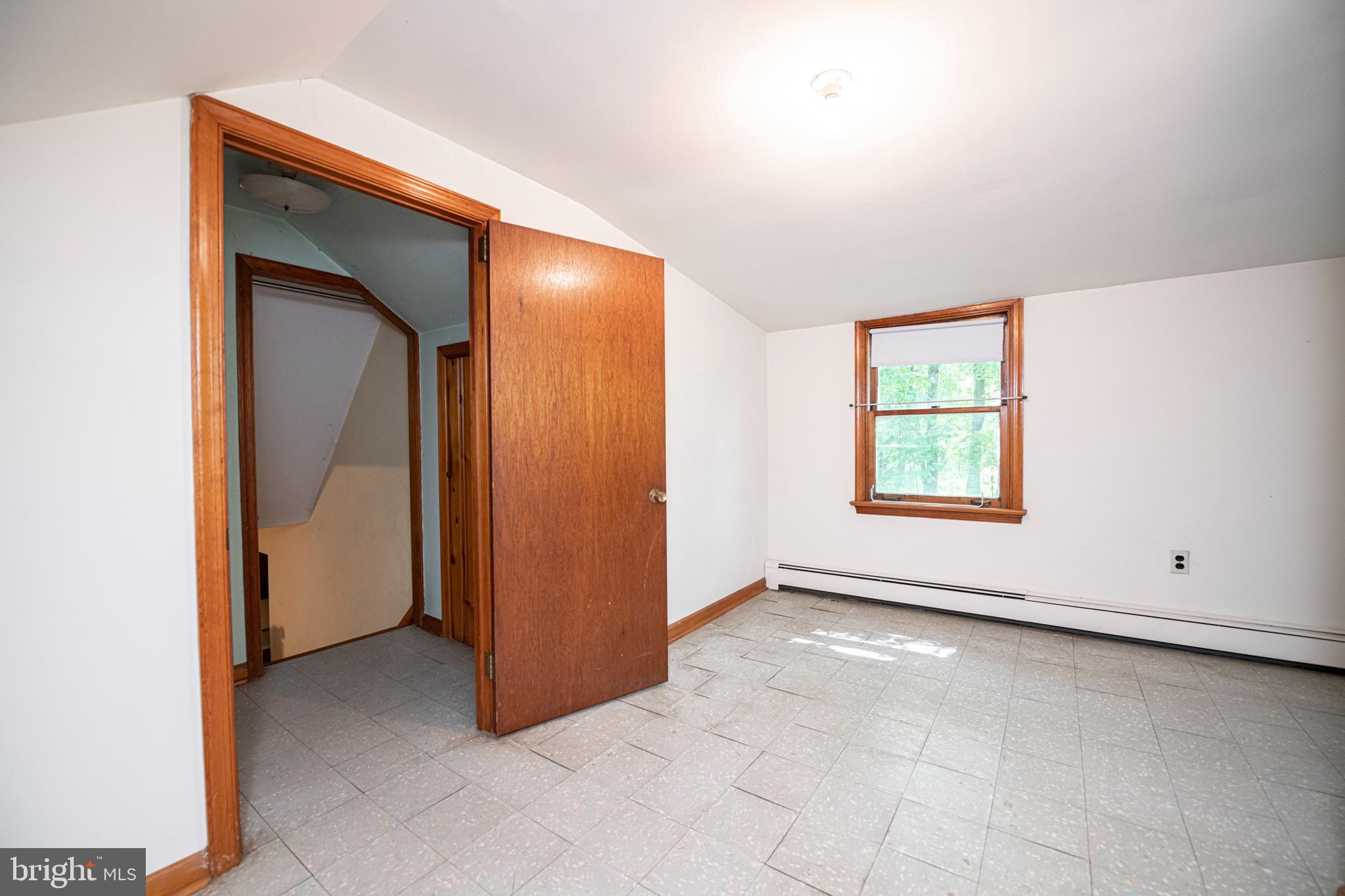 437 Pawlings Road Phoenixville, PA 19460 - Photo 43 of 58 2nd Flr Bed #4