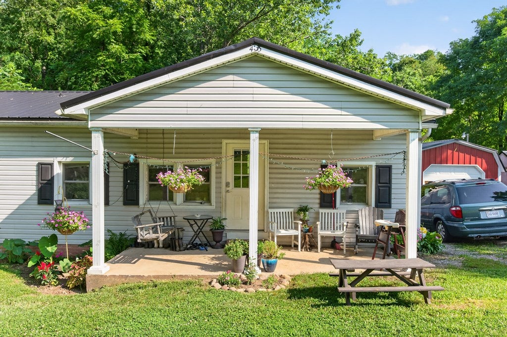 435 Lots Gap Road Max Meadows, VA 24360 - Photo 5 of 65 Gallery Image 5