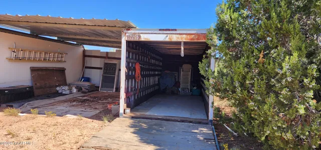 $485,000 | 36950 West Avenida Del Destino, Seligman, AZ 86337