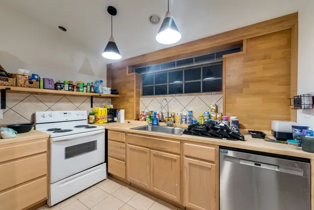 $340,000 | 1393 Highway 7, Centerville, TX 75833