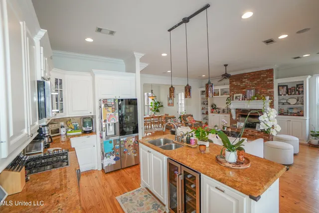 $550,000 | 150 Martinique Drive, Madison, MS 39110