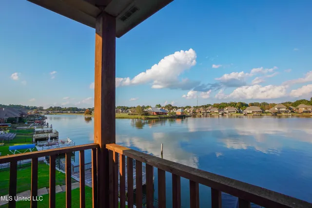 $550,000 | 150 Martinique Drive, Madison, MS 39110