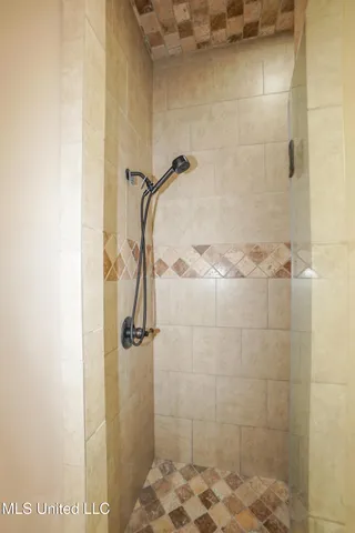 $550,000 | 150 Martinique Drive, Madison, MS 39110