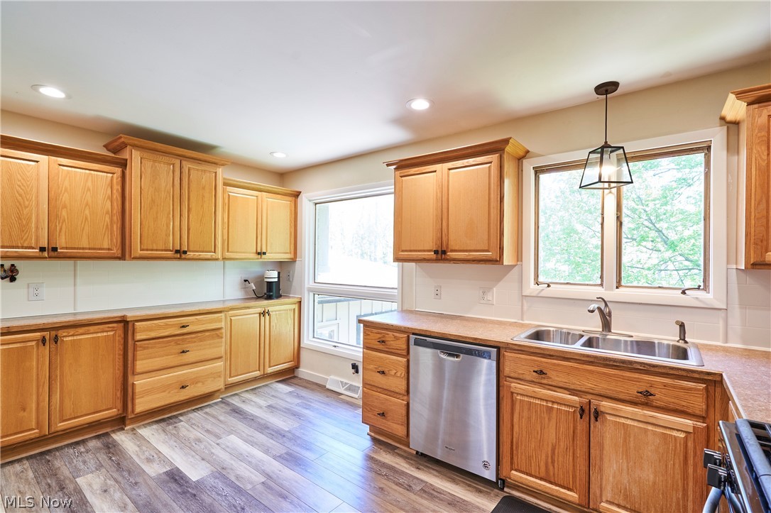 1535 Belle Meade Drive Akron, OH 44321 - Photo 7 of 33 Great space