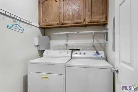 $114,000 | 4624 Parkoaks Drive, Unit 11, Baton Rouge, LA 70816