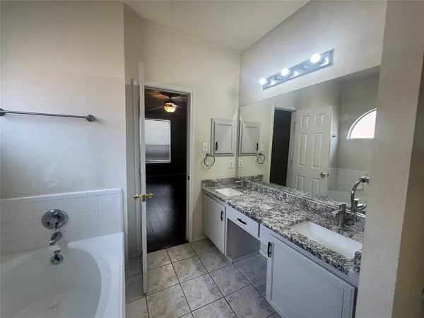 $2,600 | 1705 River Oaks Drive, Allen, TX 75002