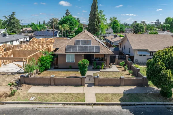 $429,000 | 117 North N Street, Madera, CA 93637