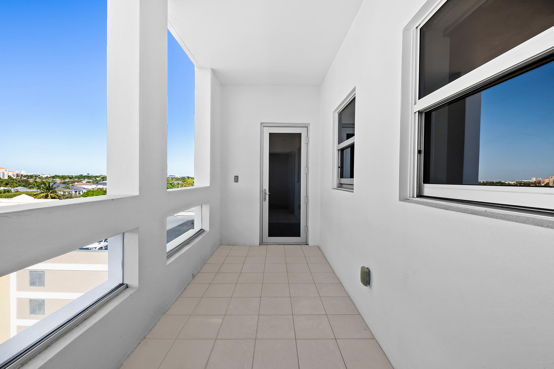 455 East Palmetto Park Road, Unit 6W Boca Raton, FL 33432 - Photo 23 of 30 Balcony