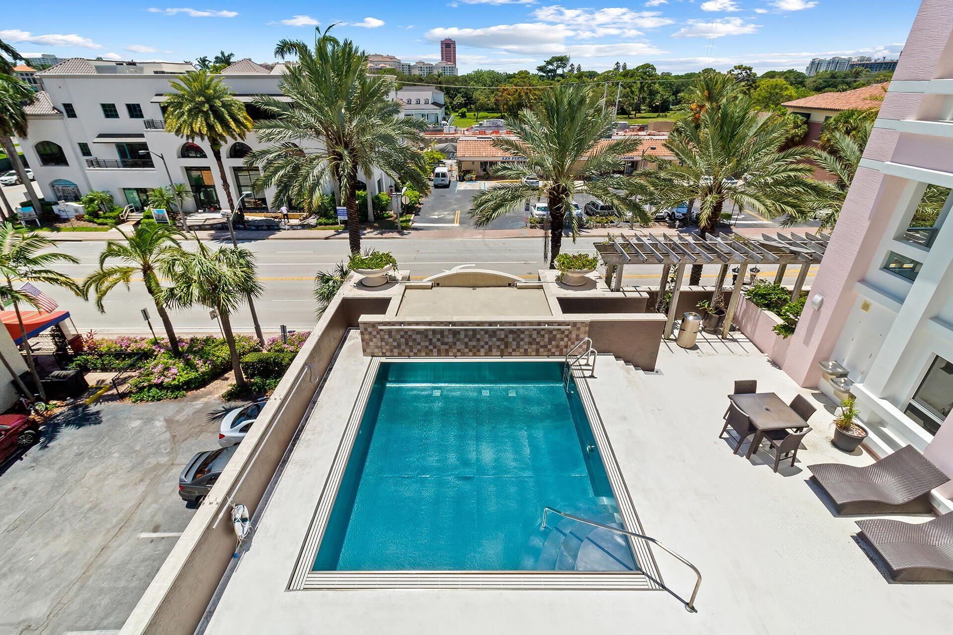 455 East Palmetto Park Road, Unit 6W Boca Raton, FL 33432 - Photo 27 of 30 pool shot
