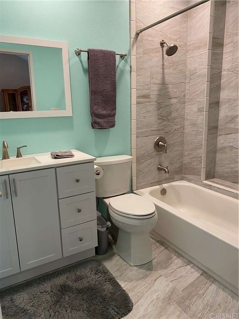 9300 Olin Drive Chatsworth, CA 91311 - Photo 13 of 17