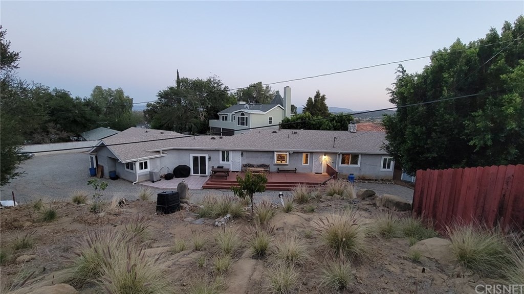 9300 Olin Drive Chatsworth, CA 91311 - Photo 6 of 17