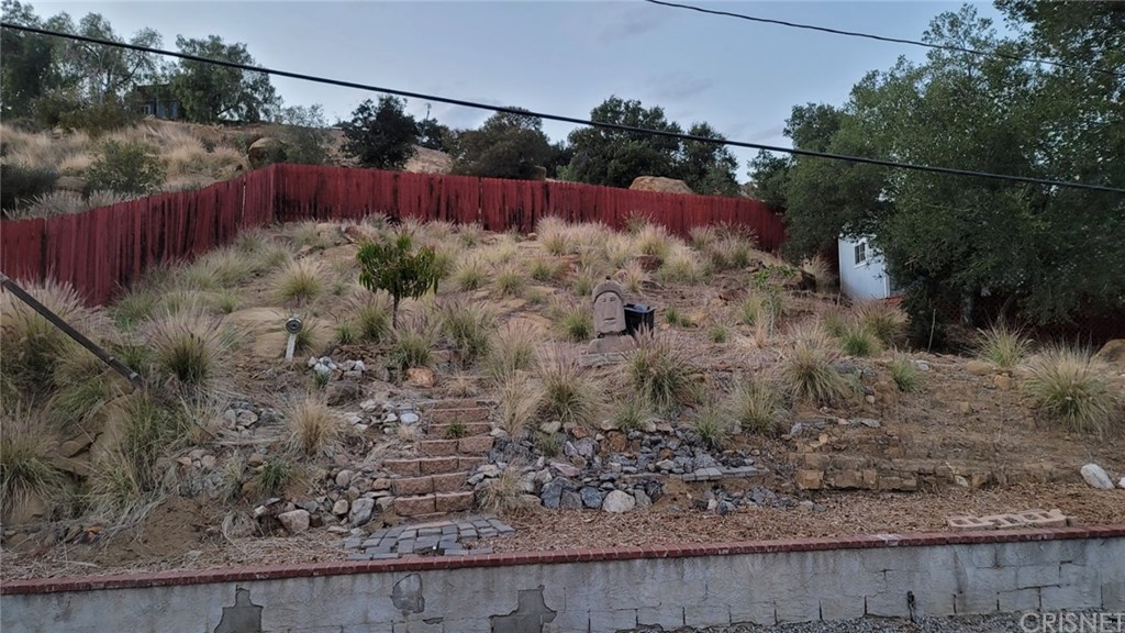 9300 Olin Drive Chatsworth, CA 91311 - Photo 10 of 17