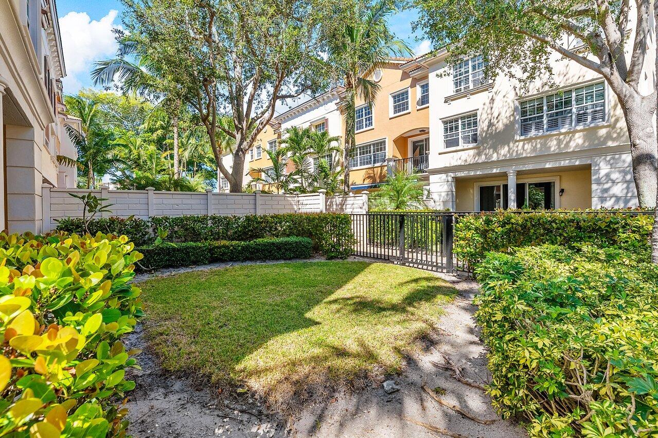 617 Northeast Francesca Lane Boca Raton, FL 33487 - Photo 36 of 52 Large Fenced Backyard Area