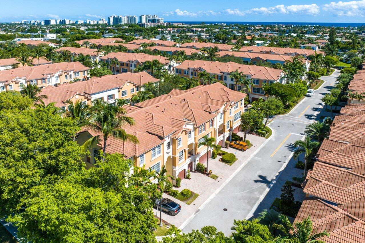 617 Northeast Francesca Lane Boca Raton, FL 33487 - Photo 50 of 52 Aerial Trieste