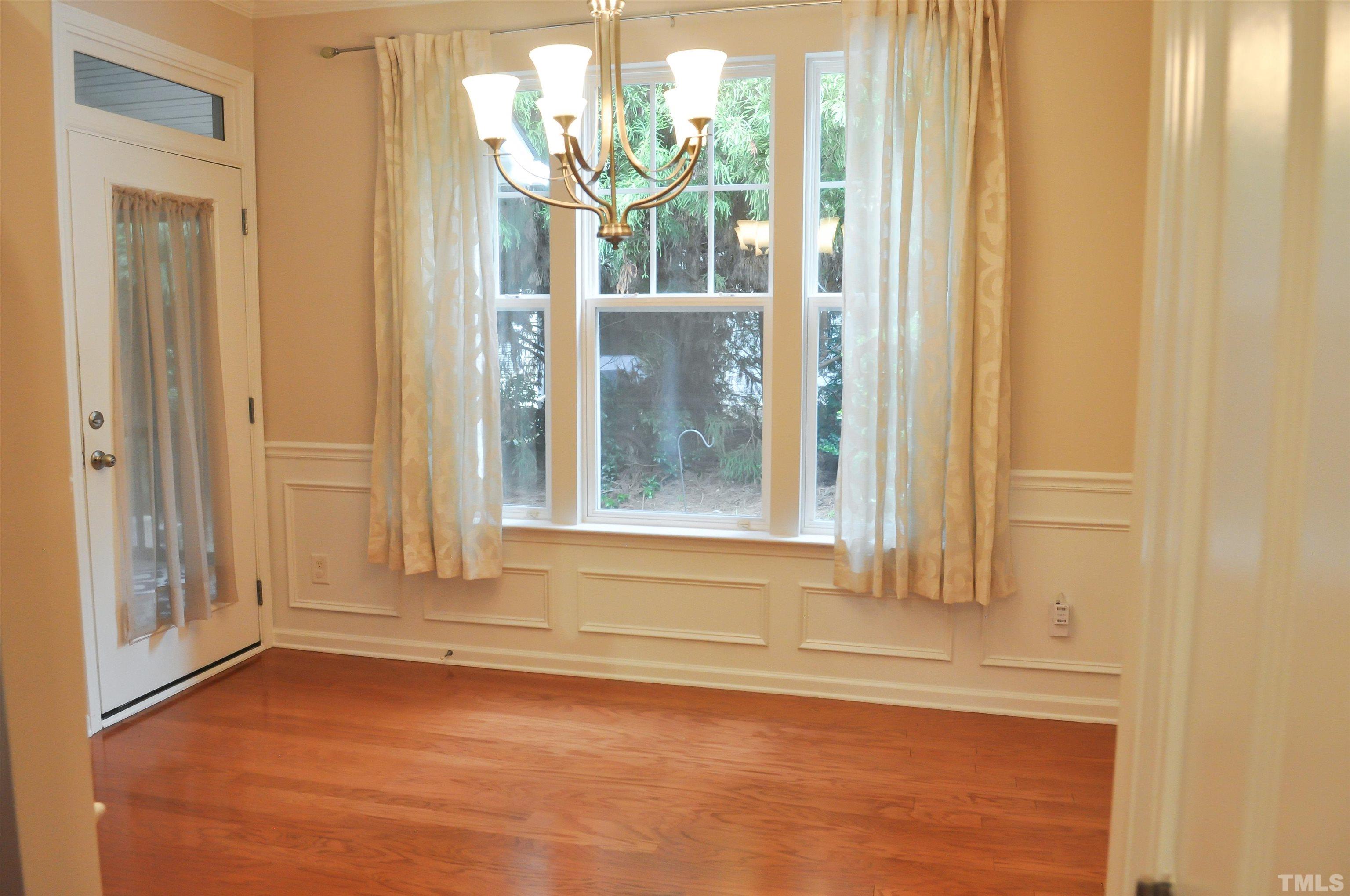 5918 Chivalry Court Raleigh, NC 27612 - Photo 11 of 37 Gallery Image 11