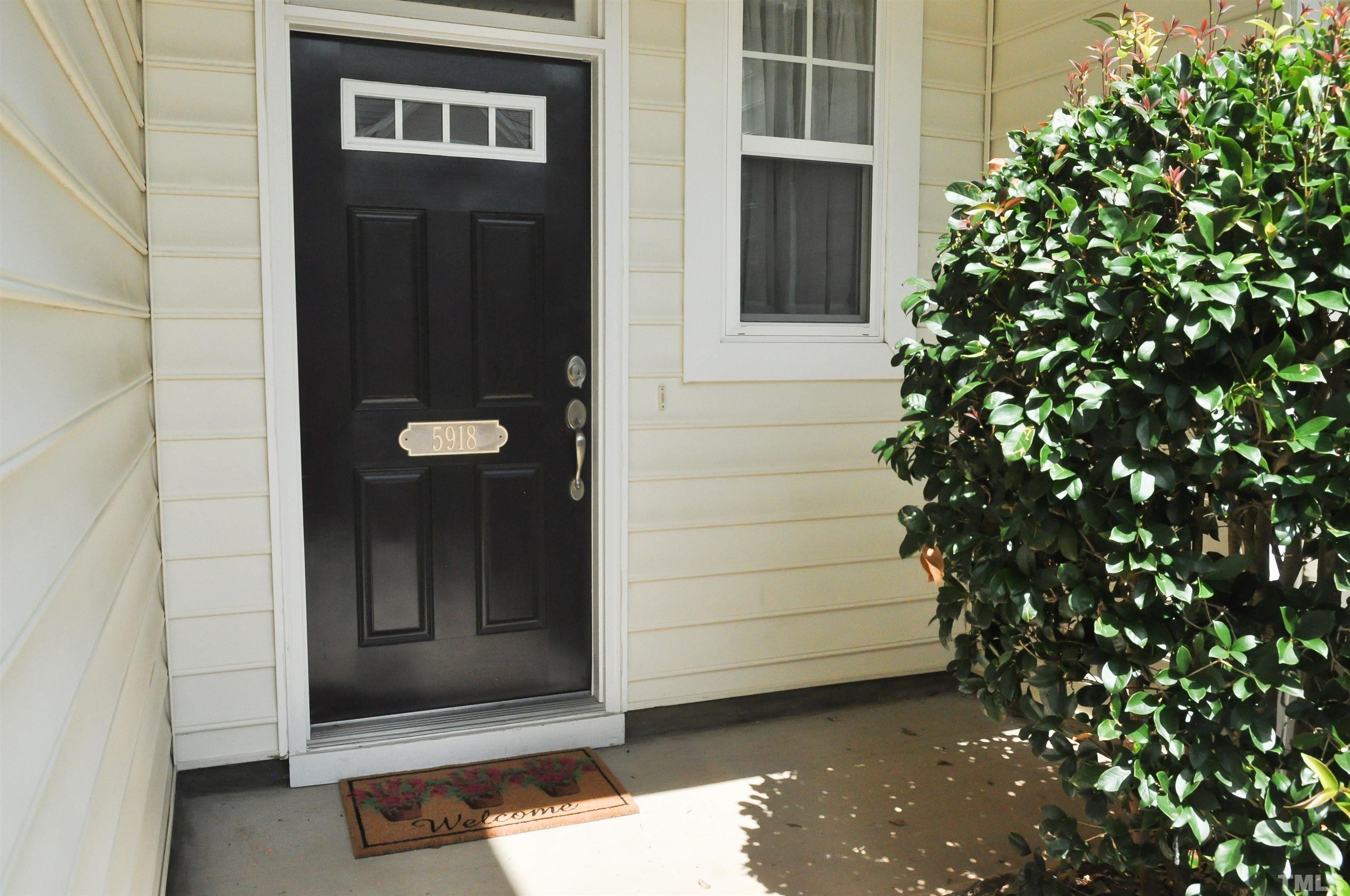 5918 Chivalry Court Raleigh, NC 27612 - Photo 2 of 37 Gallery Image 2